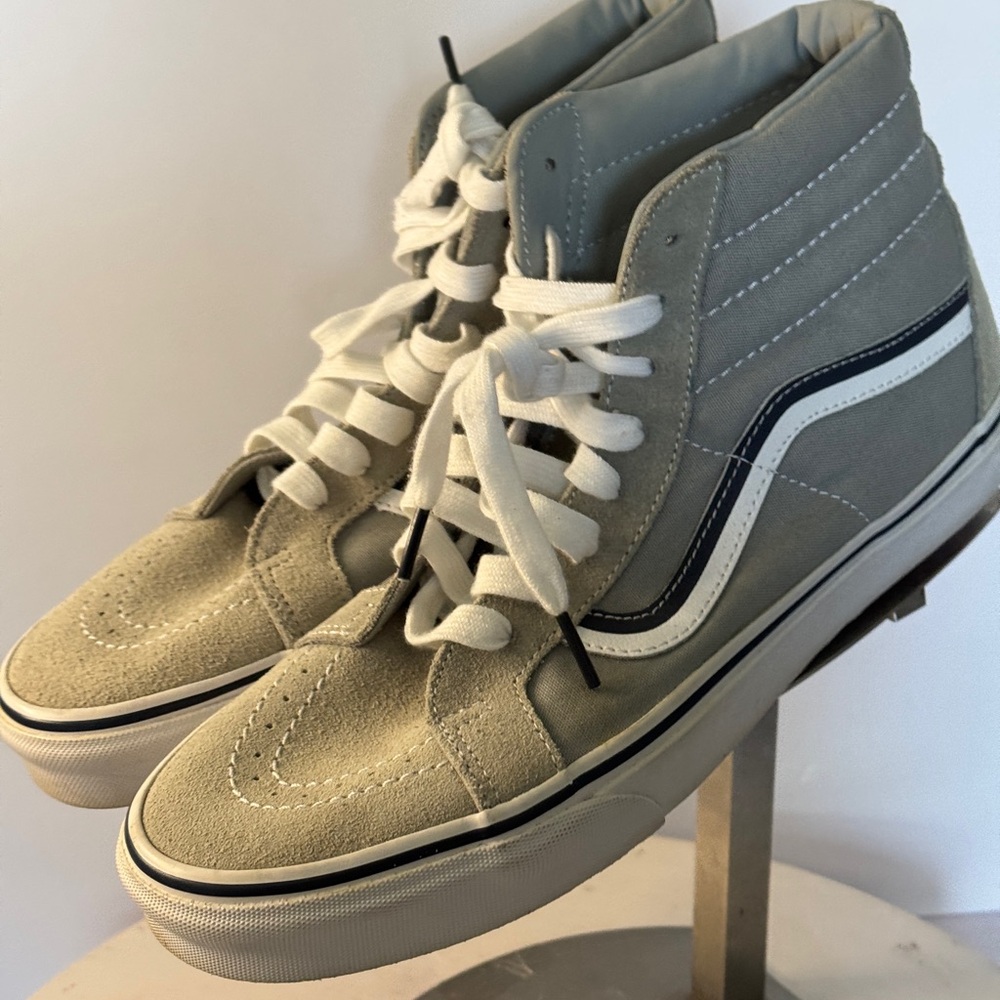 Yankees High Top SK8 Vans size men’s size 10